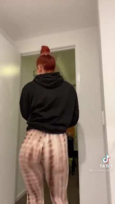 Soft & Jiggly No.237😍🍑