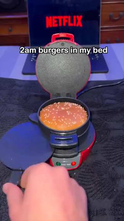 Best solution for your Breakfast and Night cravings💯