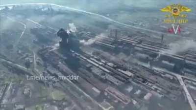 Made for international Ukraine supporters - with Bakhmut soldier Roman at the end of the clip - THANK YOU for supporting Ukraine, even after 1 year!