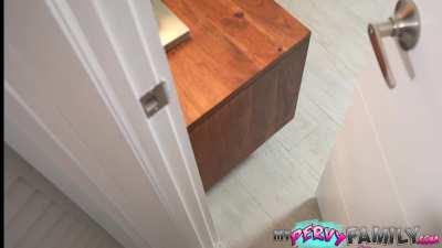 Stepmom I am gonna tell your Dad that you are Spying on me! Please Don't Do It