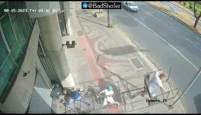 Paint Company's Gross Negligence to train employee Painters to adhere to OSHA Scaffolding Safety. Description: Employee moves High Construction Scaffolding While Painter Is Still On Top Causing It To Tip & Fall. Great Injury, but most likely death (unconf