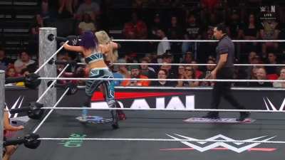 Poor Liv Morgan (& Raquel Rodriguez)