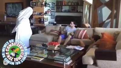 Como assustar seus amigos ou família