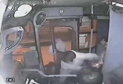 Thief with the worst reflexes.