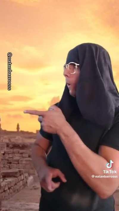 A casa caiu 🅱️adia segue o roteiro