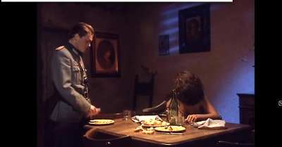 Viva Italia 🍝💦 Quand le soldat allemand sert une petite sauce spéciale à Angelica Bella