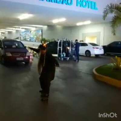 Silêncio vadia jotaro está fazendo um tour por João pessoa