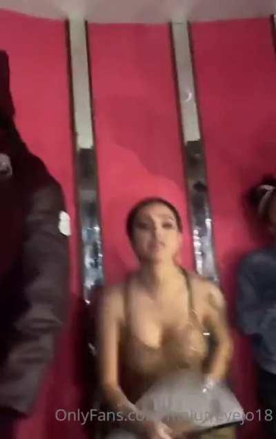 model: frFNqkxCnilpSqm. DM to BUY Folders