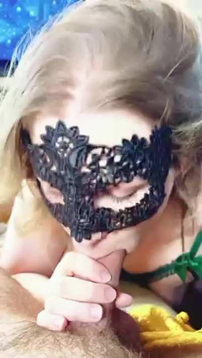 I love sucking dick. It’s my favorite hobby