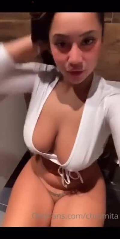 2 out of 6 the third vid is full nude