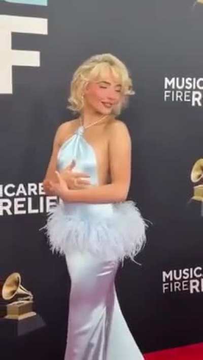 Even her back is attractive honestly