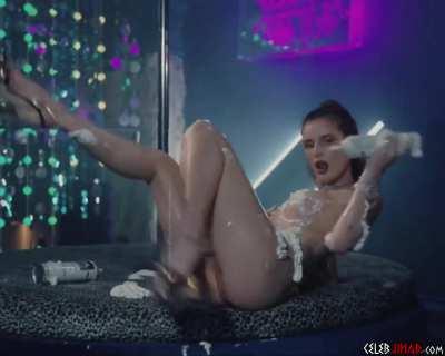 Bella Thorne GIF by hhhhhh