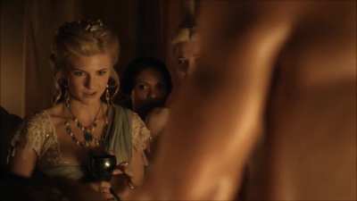 Aria Dickson As Slave Girl - Spartacus S01E03 (2010)
