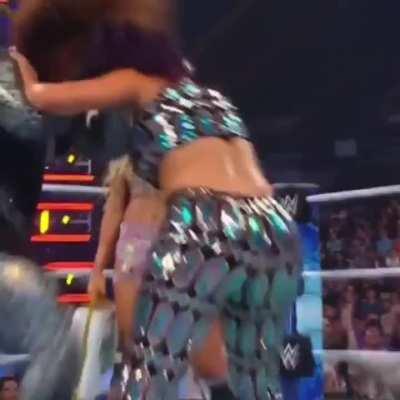 Bayley Smackdown 