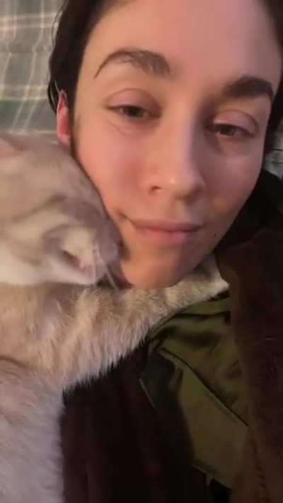 Sunggles with her cat