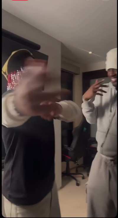 How yall fw deshae x boat 😂🔥