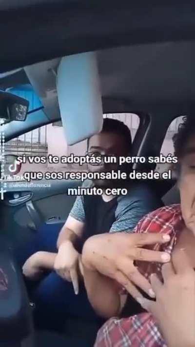 Piba escrachó a dos garcas que abandonaron un perro en la ruta y busca ayuda para darlo en adopción