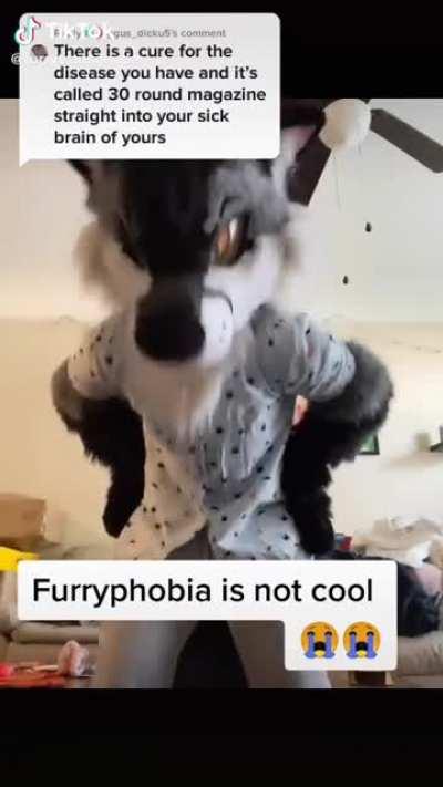 This message brought to you by furrytransgender in Kramer’s clothes