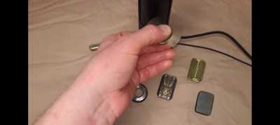 What is this sound effect called? Why is it so bass-ey? I've never heard a fidget spinner sound like this