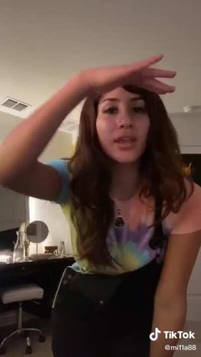 Busty TikTokThot
