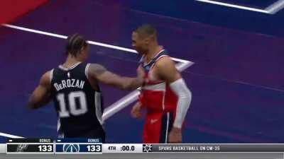 [Highlight] Westbrook teases DeRozan after his buzzer beater goes in and out