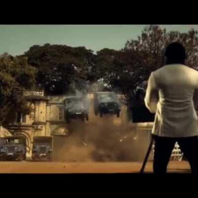 ఆ అన్నే ఈ అన్న రా..