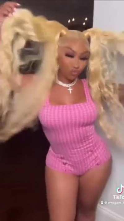 This hoe deserve cock 😮‍💨