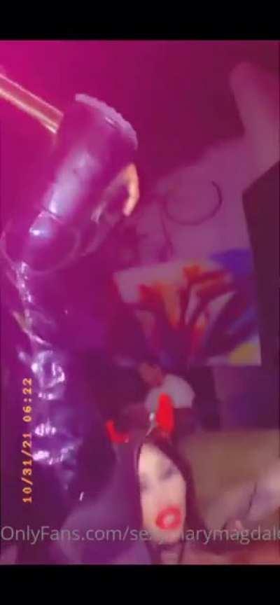 Xomarym Halloween Club Slut