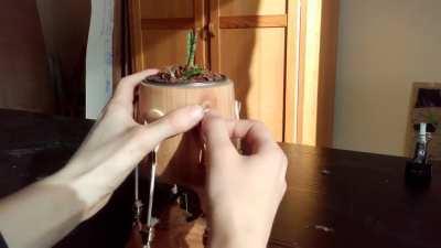 after seeing those floating table things all over youtube, I wanted to make somthing that I feel is more useful while showing off