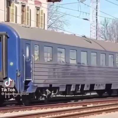 “Slovenske železnice 🚜🚜🚜”