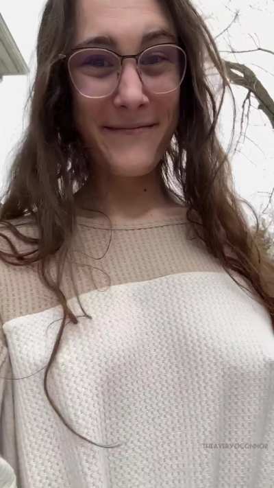 Strollin’, strollin’, strollin’, never stopping strollin’, rawhiiiiiiide