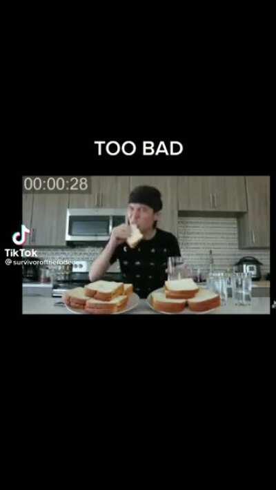 I don’t want to be a sandwich 😭