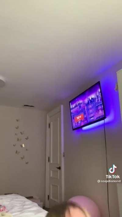 The way she moves 🥵