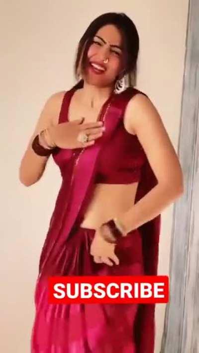 Her saree, her dance and her expressions. All perfect.