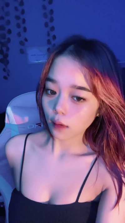 dera angel exclusive content😋