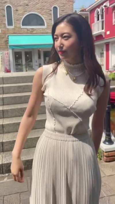 Pretty japanese in the sun