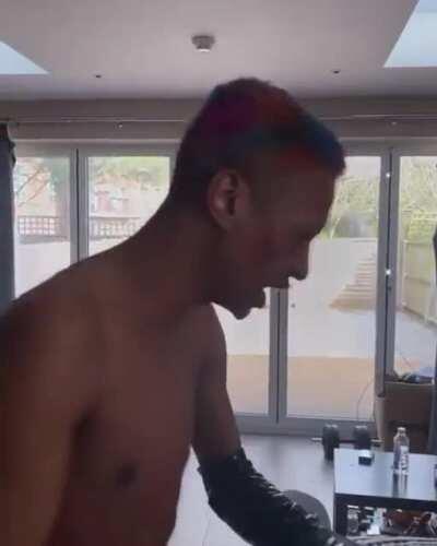 Who wants a taste of Tayce's beans ?