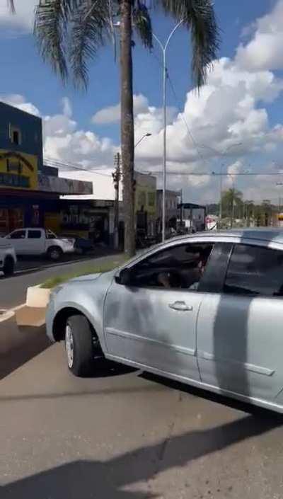 eu no primeiro dia com o meu carro