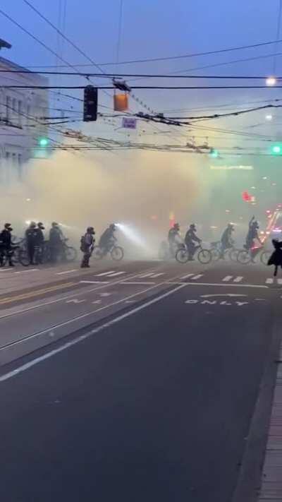 9:22 pm. I just wanted a Dick’s burger in cap hill. 🙉