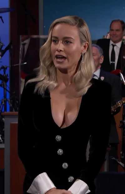 Brie Larson 😫