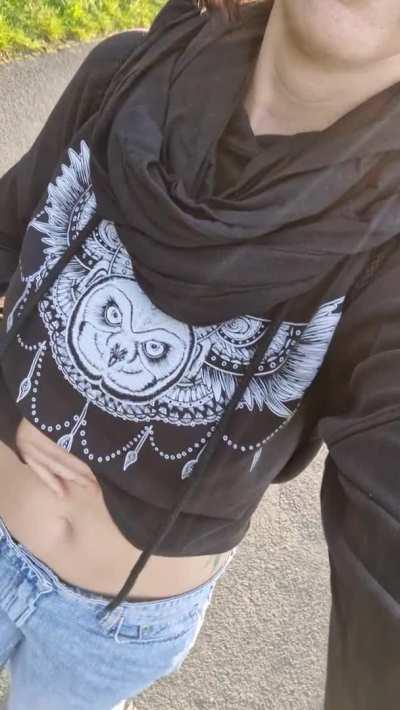 Im a mom and love to flash :)