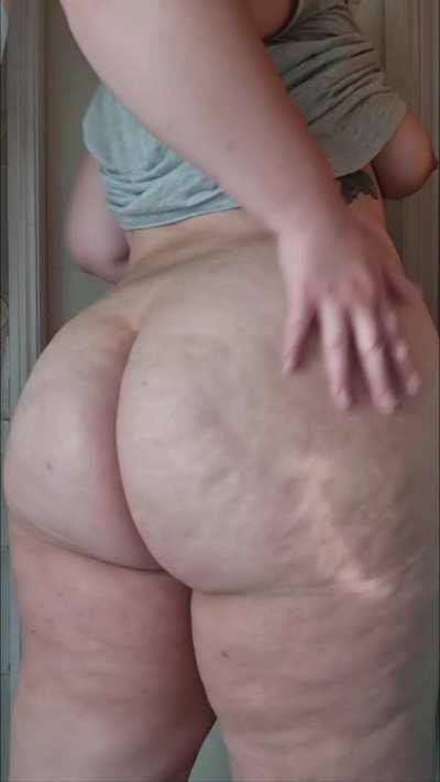 do you like my curves?