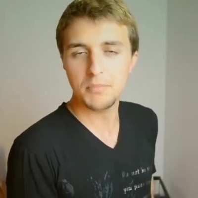 Noo dalas por ahí no es