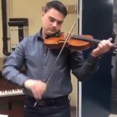 Benjamin Shapiro plays the slush