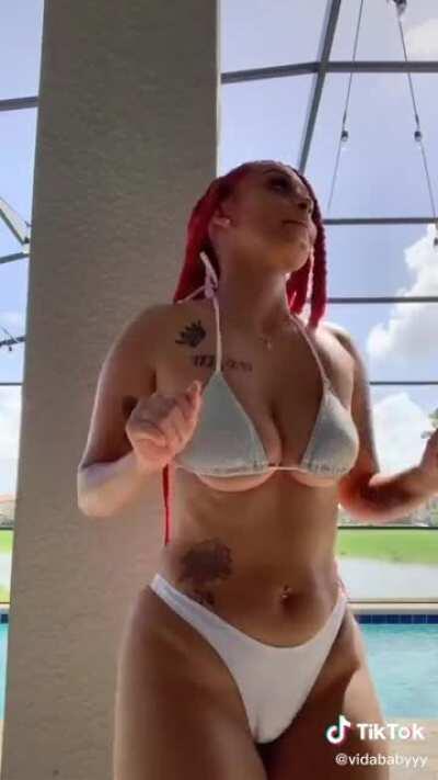 Cop that OF if she got it