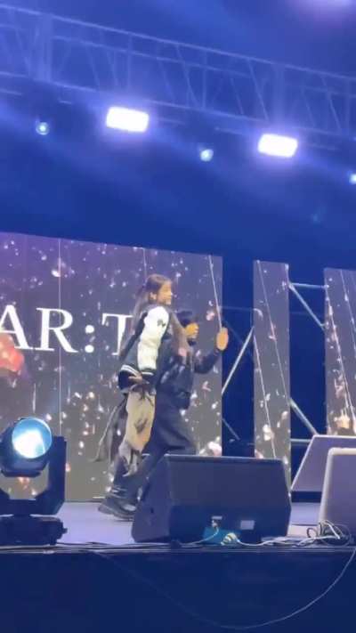 251118 Kwon Eunbi performing Door at Konyang University Festival