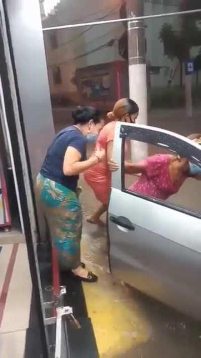 A alegria do brasileiro mesmo nos piores momentos