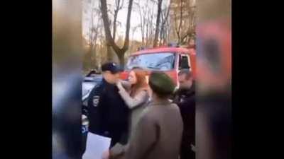 И правда, кого вызывать??