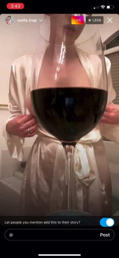 She’s wolfe.trap on Instagram