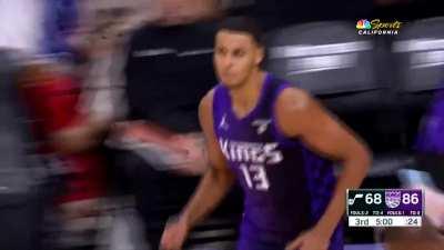 [Highlight] Keegan Murray splashes home his 10th three-pointer of the night!